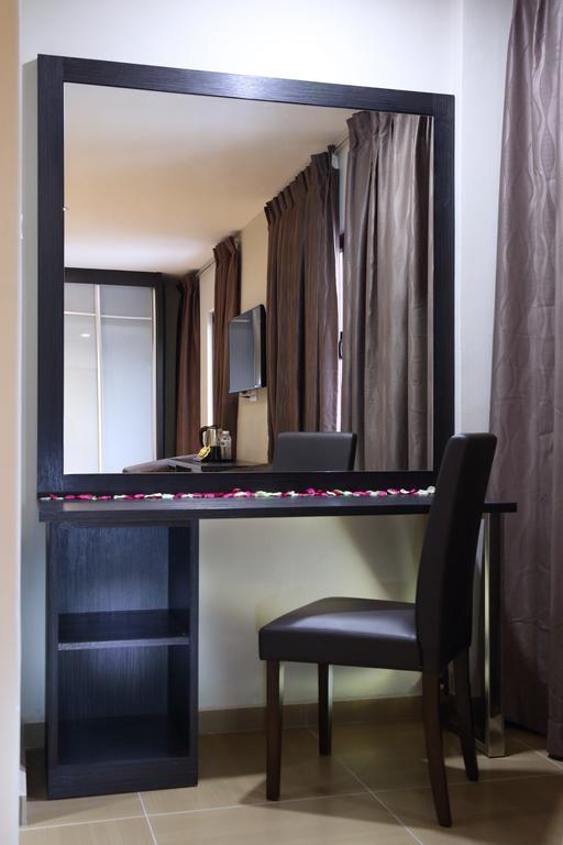 Gl Hotel Клуанг Номер фото